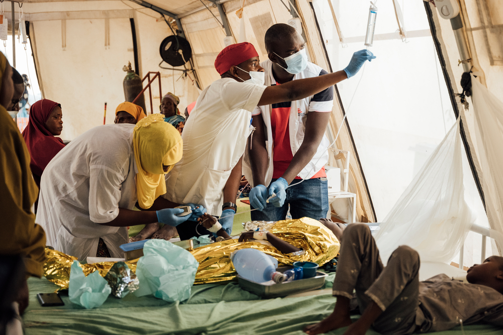 Unsere Station in einem Krankenhaus in Diffa, Niger, wo wir insbesondere Kinder behandeln, die von akuter Mangelernährung betroffen sind.