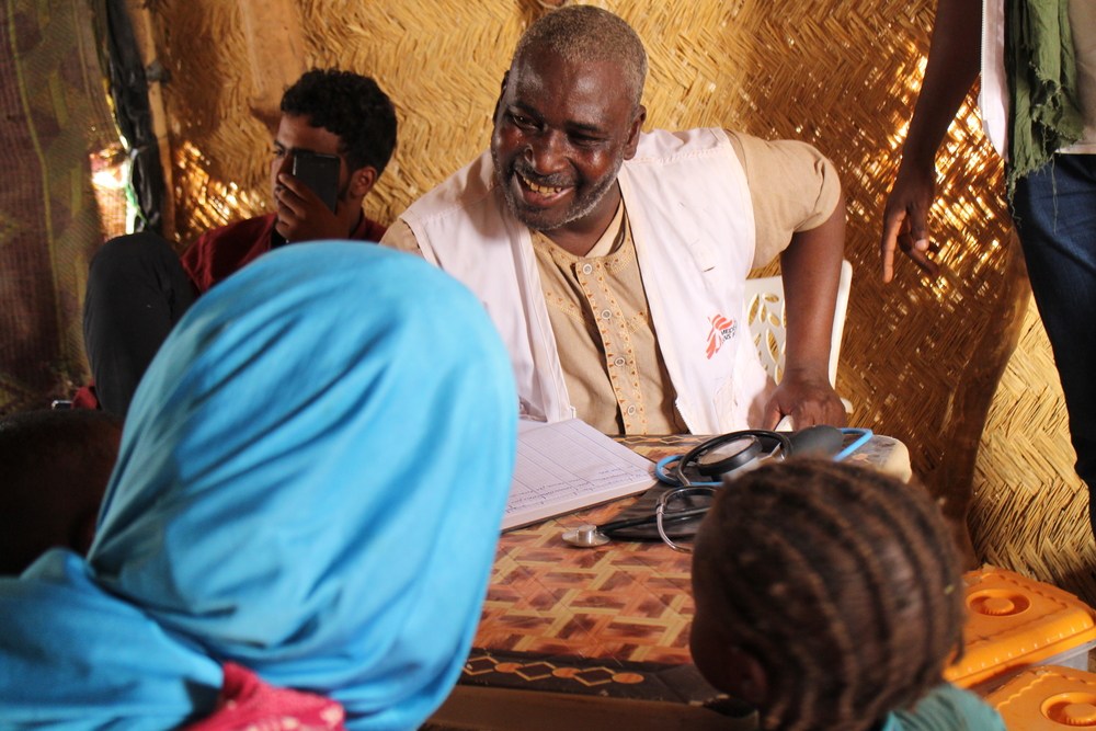 Medizinische Sprechstunde in Assamaka, Niger
