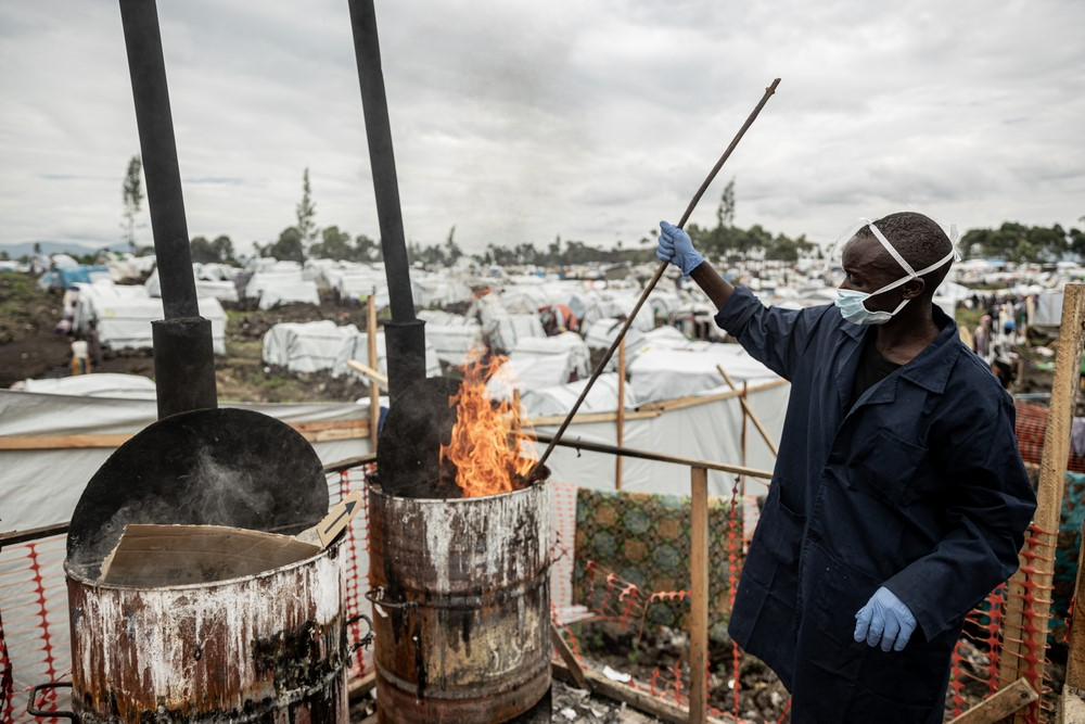 Um Cholera einzudämmen, sind viele Hygienemaßnahmen nötig, wie hier im Camp Bulengo.