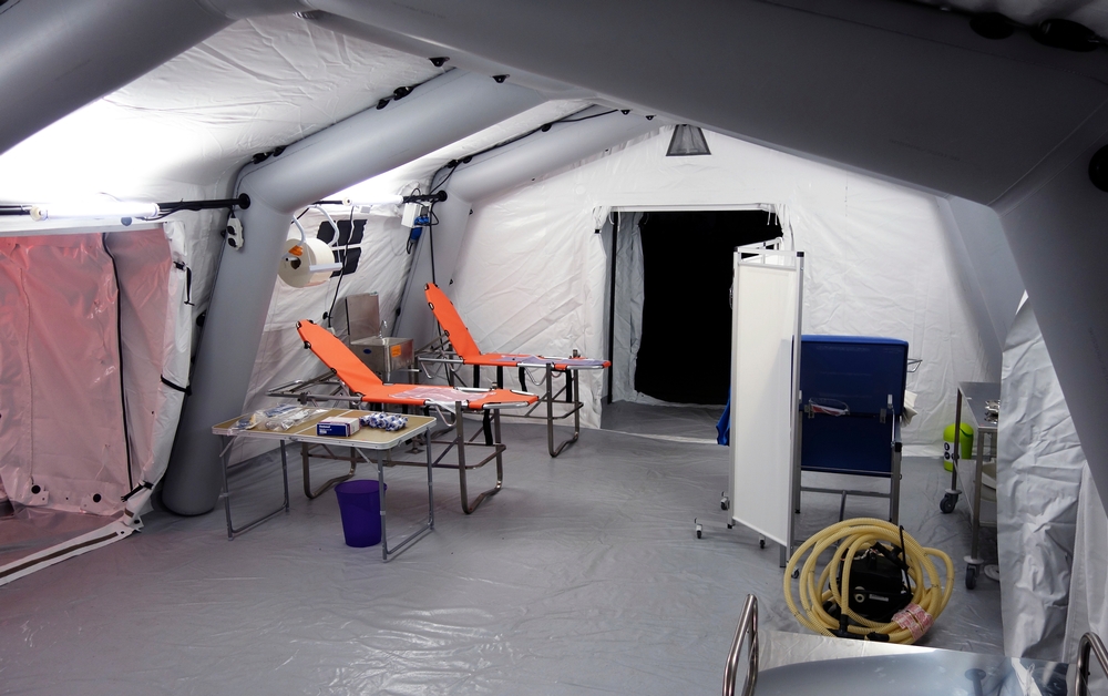 Der Operationssaal in der aufblasbaren Klinik