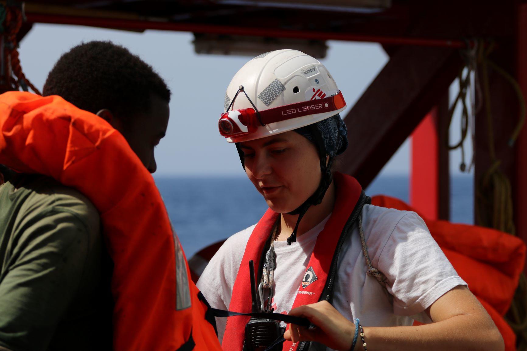 Stefanie im Einsatz auf dem Rettungsschiff Ocean Viking im Sommer 2019.