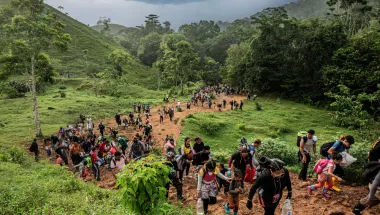 Migrant*innen im  Darién-Dschungel auf der Durchreise in Ecuador, Kolumbien und Panama