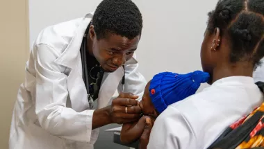 Monatliche Kontrolluntersuchung in Macomia