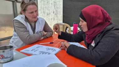 Gaza: Psychologin und Projektmitarbeiterin im Gespräch