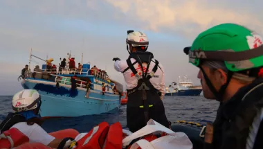 Mitarbeitende bei Seenotrettung