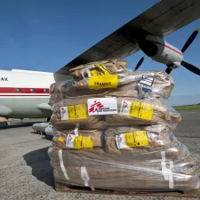 Somalia Logistik Frachtflugzeug Güter Versorugung Somalia Logistik Frachtflugzeug Güter Versorugung