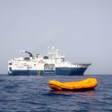 Seenotrettung GeoBarents Mittelmeer Italien