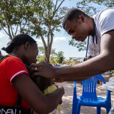 Angola: Mangelernährung und Malaria behandeln. Angola: Mangelernährung und Malaria behandeln.