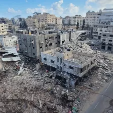 Al-Shifa, Gaza City Das Gesundheitssystem im Gazastreifen ist zusammengebrochen. Krankenhäuser zerstört, medizinische Güter Mangelware. Unter katastrophalen Bedingungen leisten wir medizinische Hilfe.