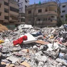 Ein Trümmerhaufen in der Stadt Gaza nach einem israelischen Luftangriffen.