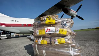 Somalia Logistik Frachtflugzeug Güter Versorugung Somalia Logistik Frachtflugzeug Güter Versorugung
