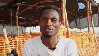 Mann in Niger berichtet über Flucht