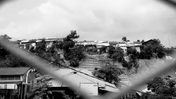 Hinter dem Zaun: Rohingya Bangladesch: Geflüchteten Camp der Rohingya