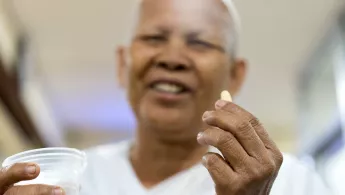 Ärzte ohne Grenzen Hepatitis C Behandlung Erfolg Preise Generika