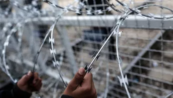 Flüchtlinge sitzen in Idomeni an der griechisch-mazedonischen Grenze fest