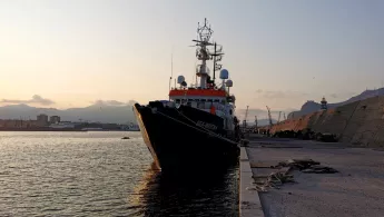 Sea-Watch 4 im Hafen von Palermo