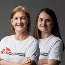 Portrait von Dr. Esther C. Casas und Claire Waterhouse