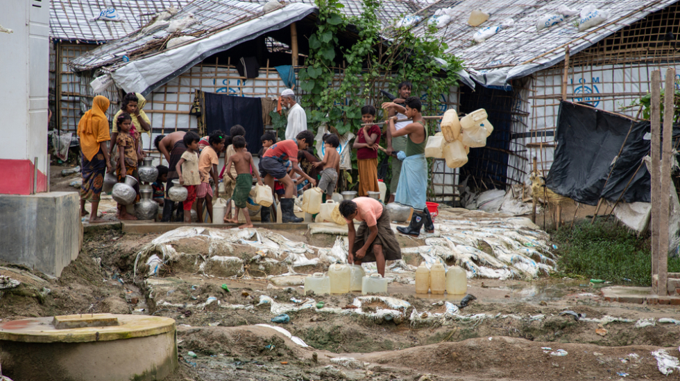 Gruppe von Rohingya Flüchtlingen