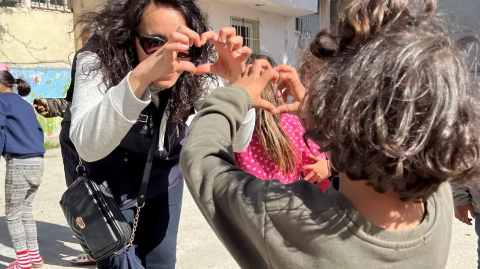  Dooa Jabari bietet psychosoziale Unterstützung für Kinder.