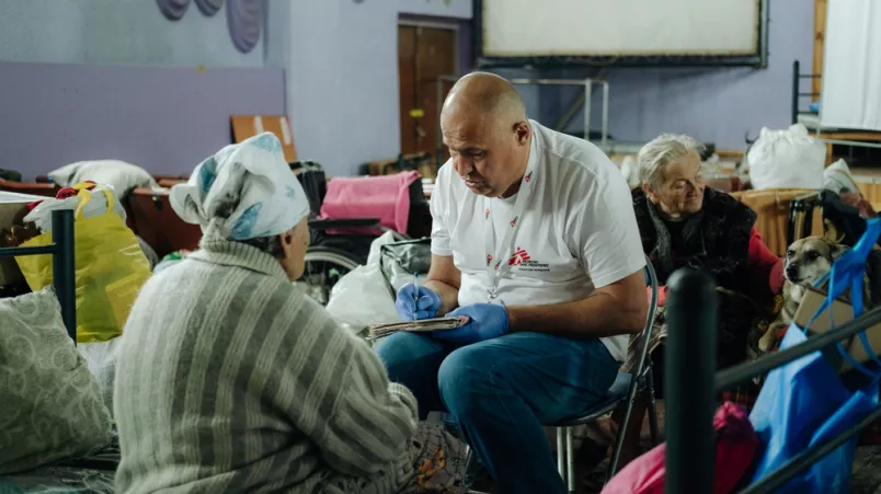 Patient*innengespräche in unserem Transitzentrum in Dnipropetrowsk 