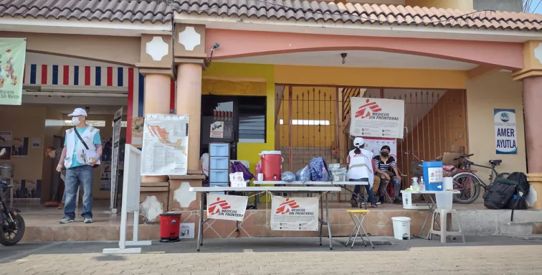 Medizinische Hilfe Busbahnhof Migrationsroute Guatemala