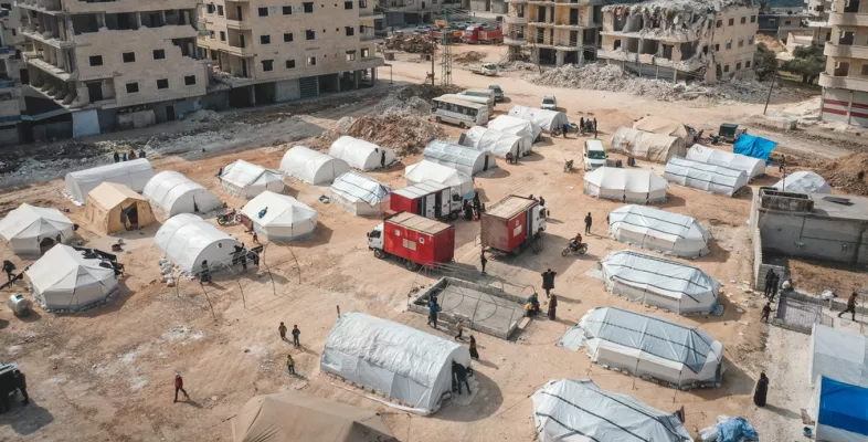 Mobile Kliniken in Lastwagen nach dem Erdbeben in der Türkei