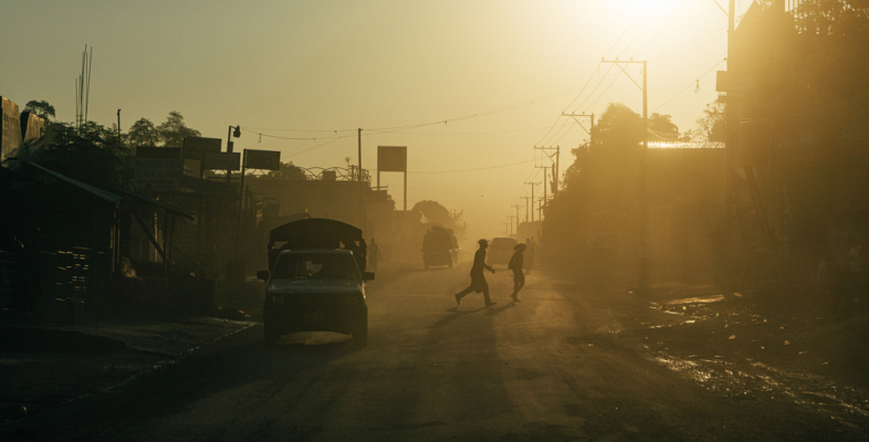 Haiti: Sonne auf der Straße nach Martissant