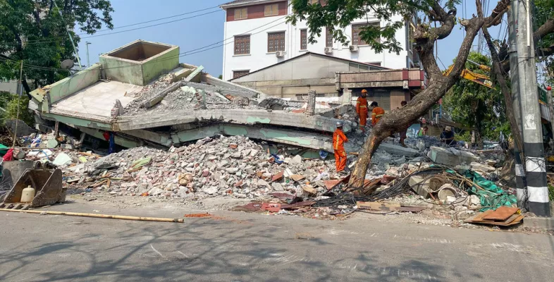 Myanmar: Erdbebenzerstörung in Mandalay