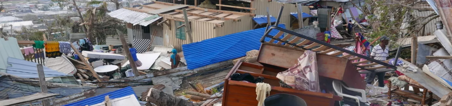 Verwüstete Barackensiedlung "La Vigie".