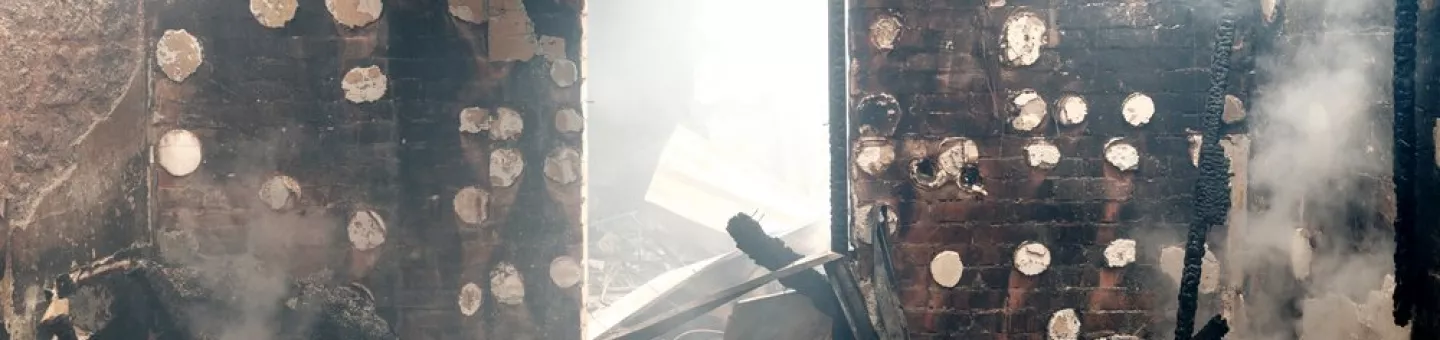 Haus nach Beschuss in Mariupol, Ukraine