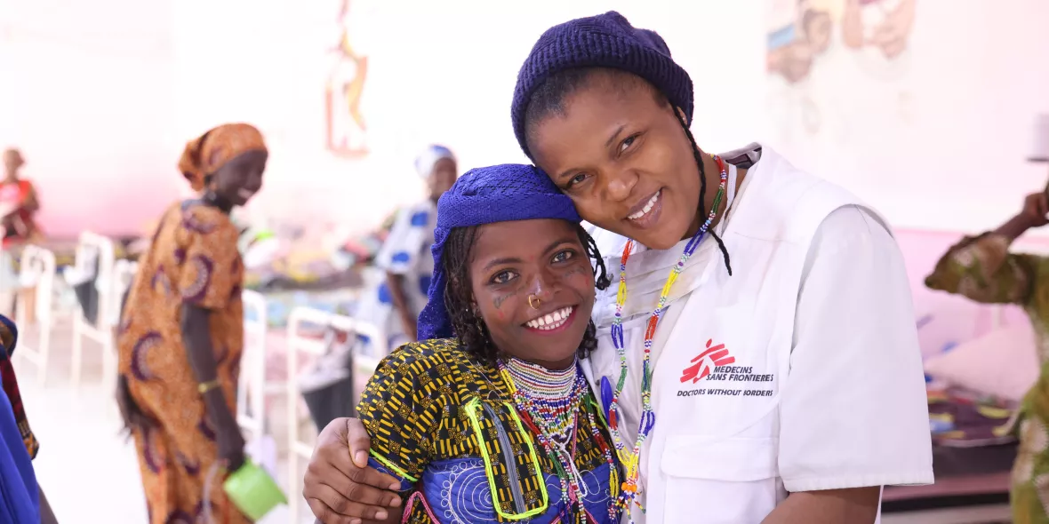 Unity Enuebuke mit Patientin Halima Umaru