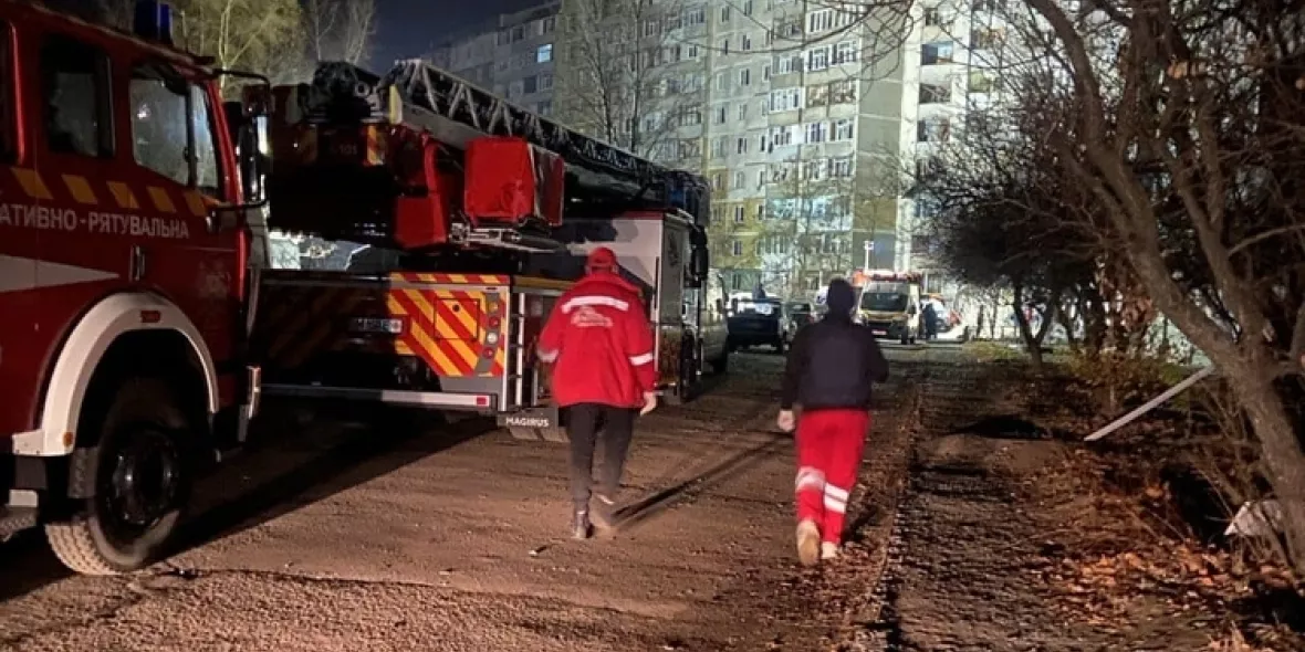 Nothilfe nach russischem Luftangriff auf die Stadt Sumy (Ukraine)
