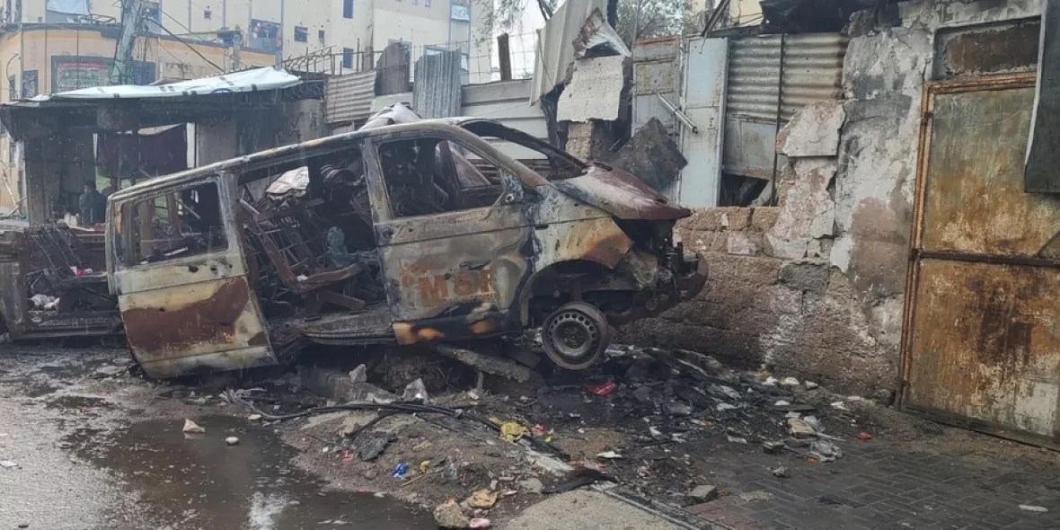 Unser zerstörter Krankenwagen in Gaza-Stadt.