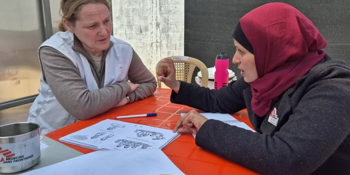 Gaza: Psychologin und Projektmitarbeiterin im Gespräch
