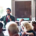 Mitarbeitende berichten aus Projekten