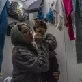 Ein Kind im Flüchtlingslager Moria