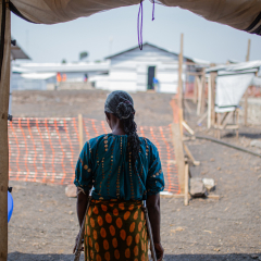 Eine Frau aus dem Bulengo-Camp am Rande von Goma in Nord-Kivu 
